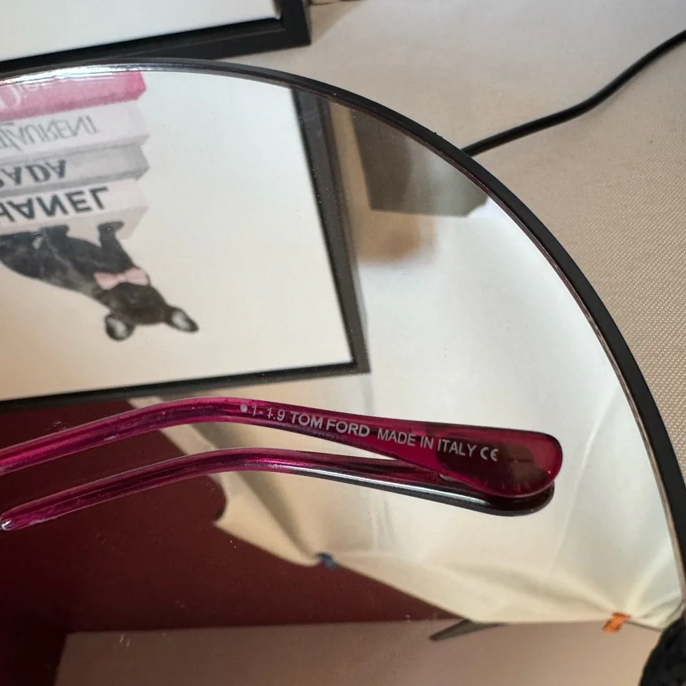 Tom Ford Pink Glasses Elegant Accessories full inclusion. / NWT